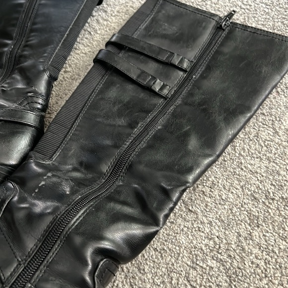 Life stride black high heeled boots size 8M - Picture 3 of 4